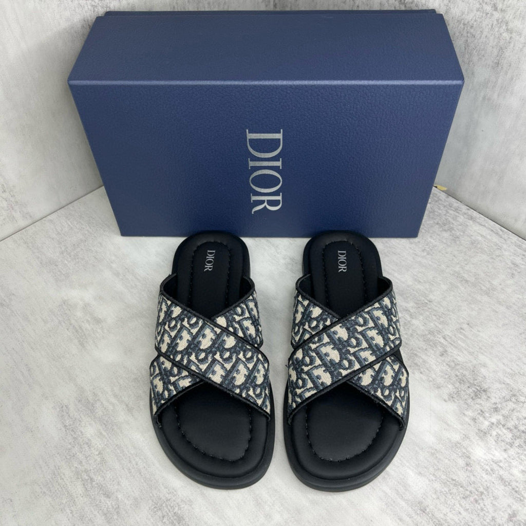 DIO Sandals
