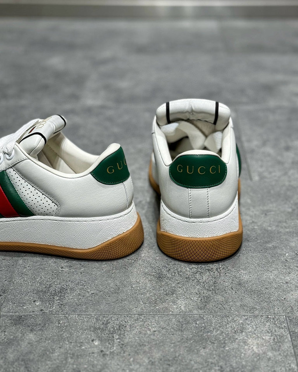 GUC Sneakers
