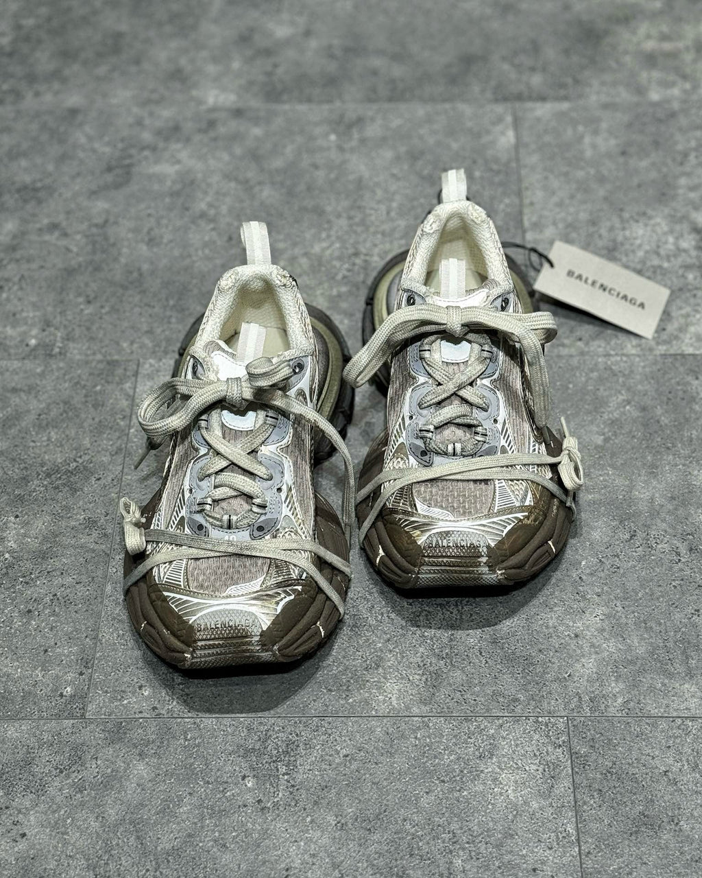 BLCG Sneakers