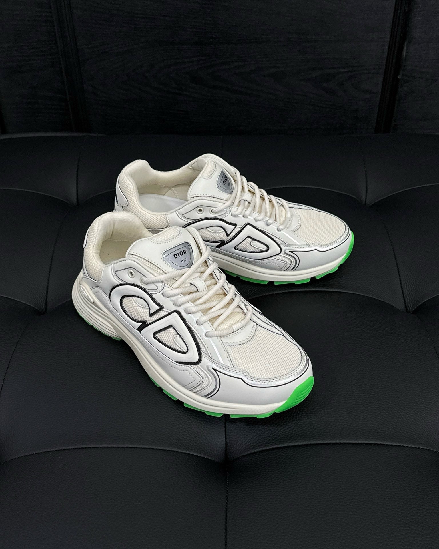 CD SNEAKERS