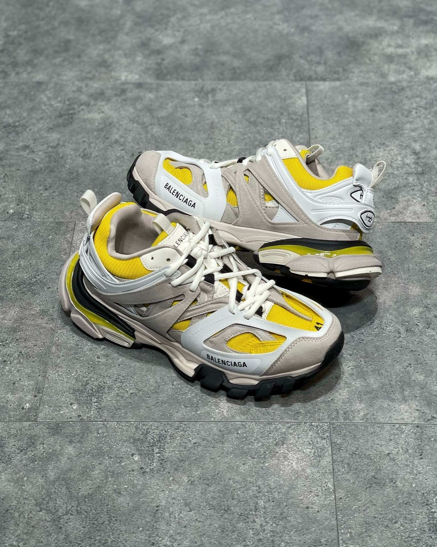BLCG Sneakers