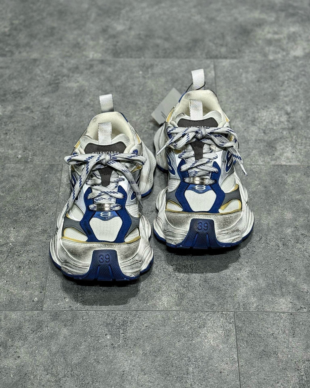 BLCG Sneakers