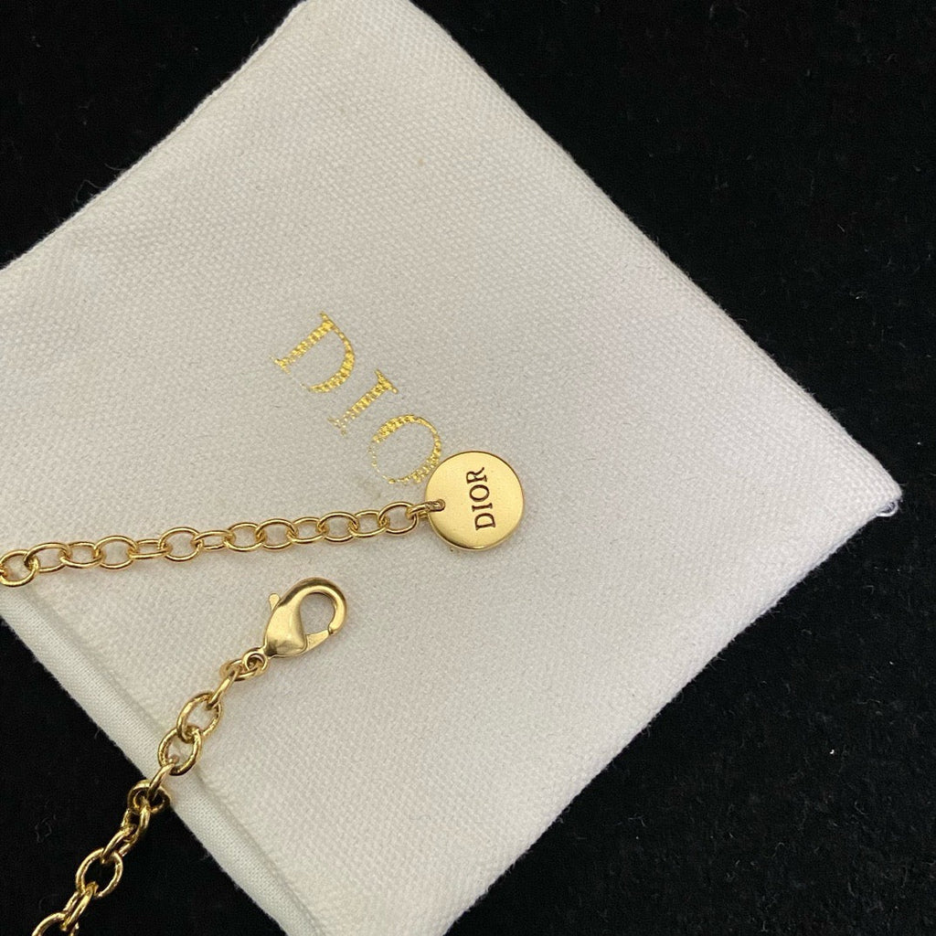 DIO Necklace