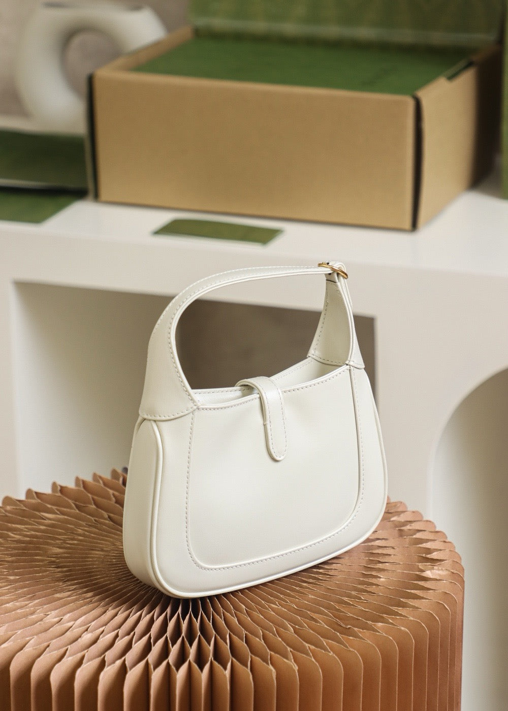 GC Jackie Mini 1961  19*13*3cm