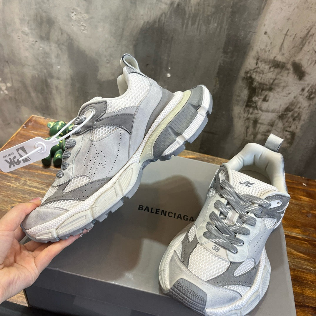 BLCG Sneakers