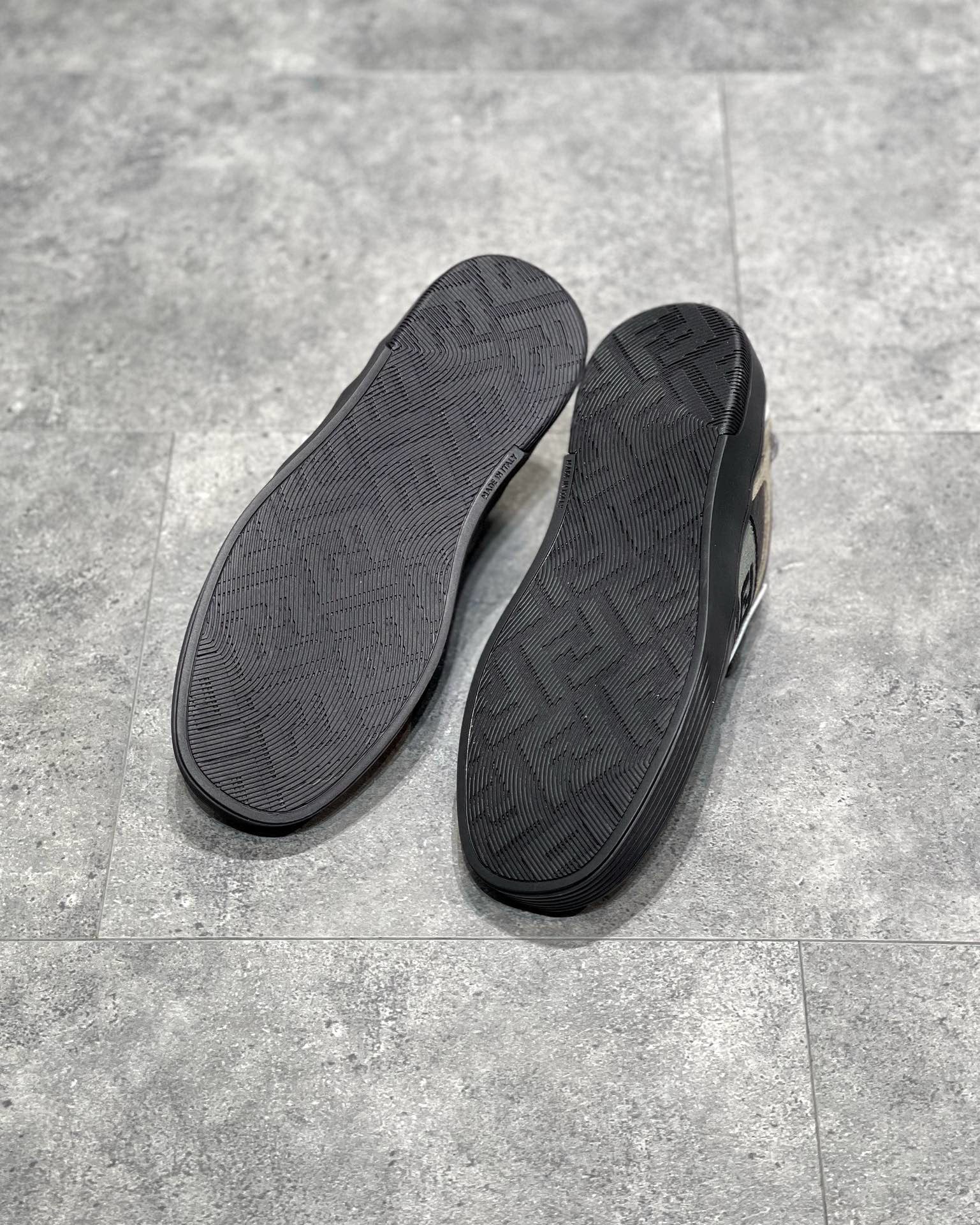 FEN Sneakers