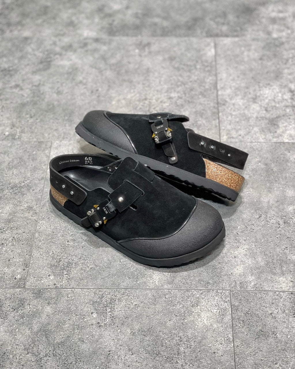 DIO Sandal