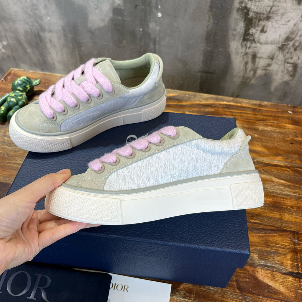 DIO Sneakers