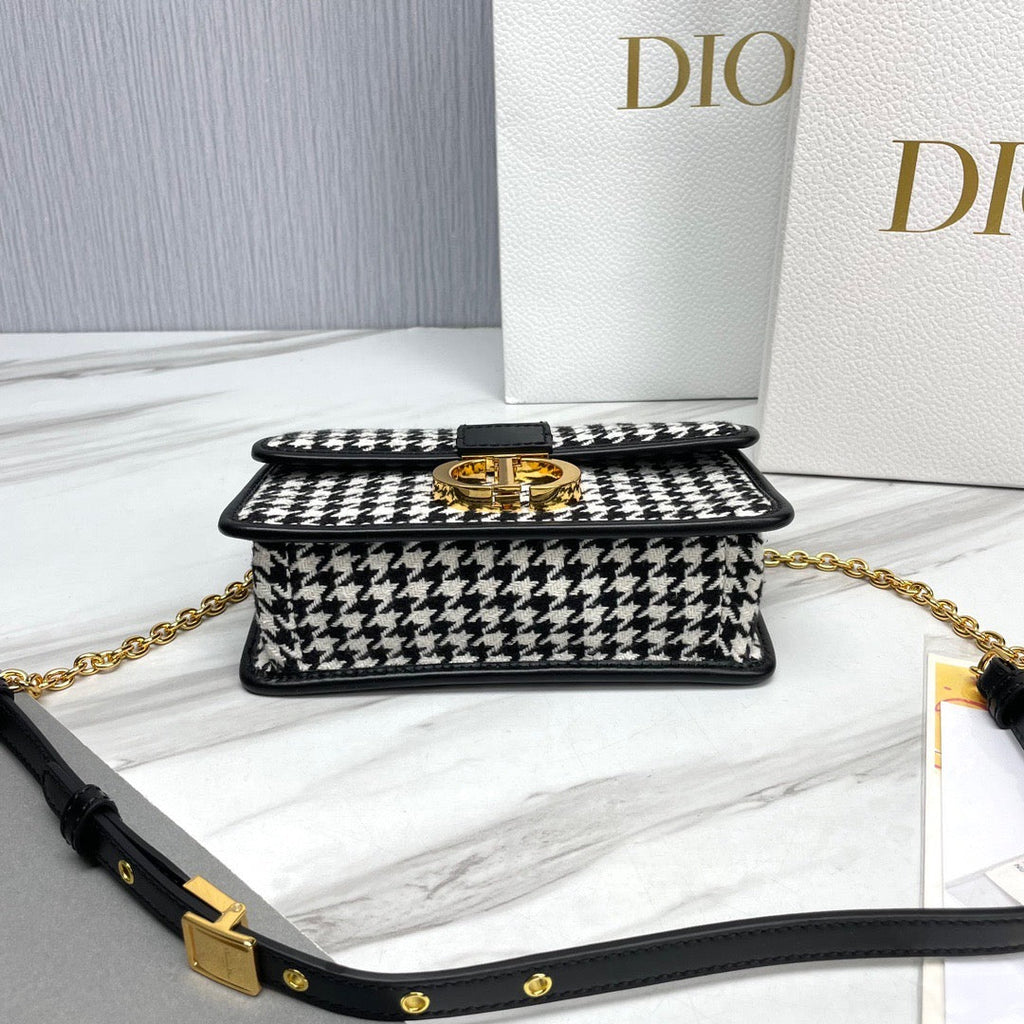 DIO 30 Montaigne (21cm)