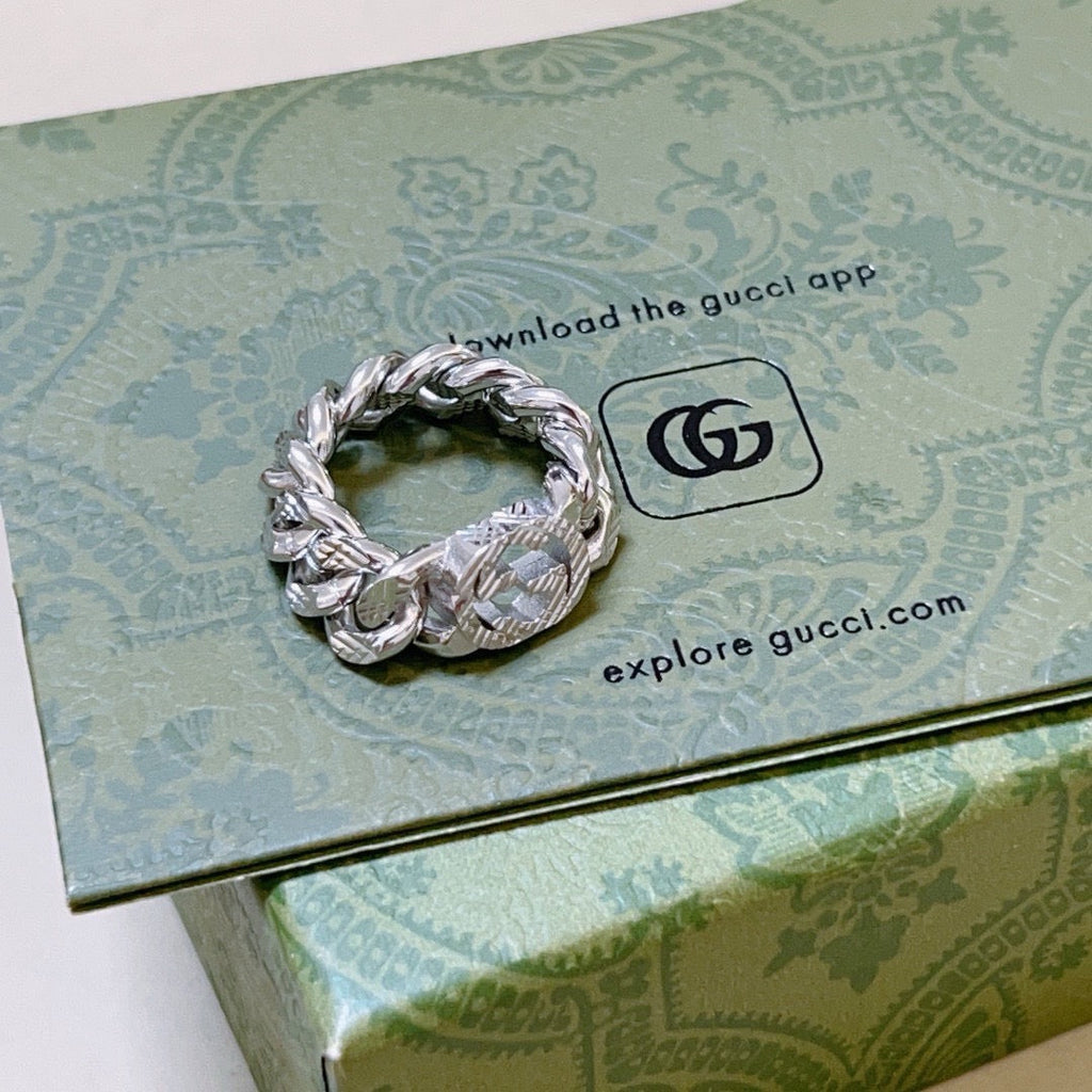 GUC Rings