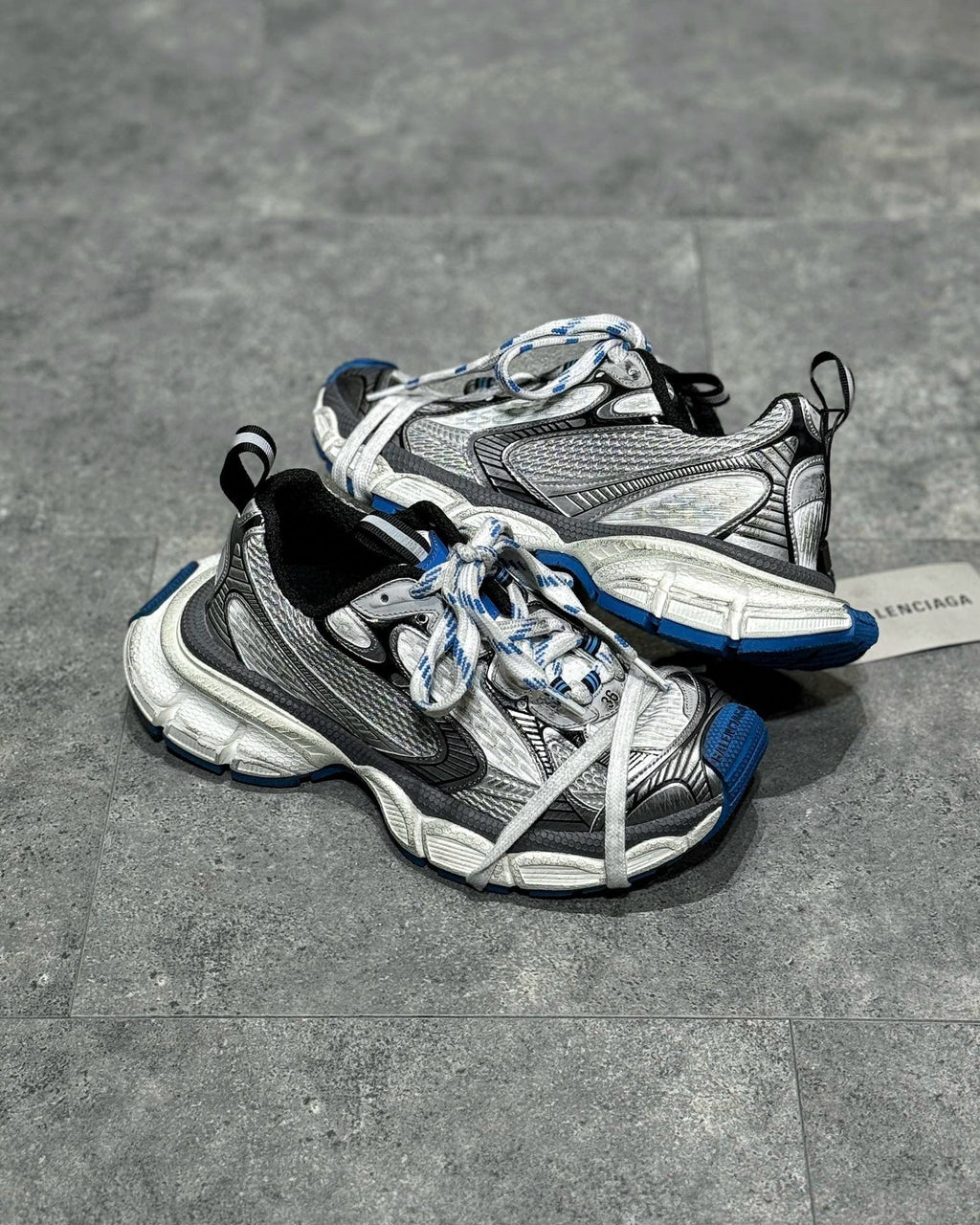BLCG Sneakers