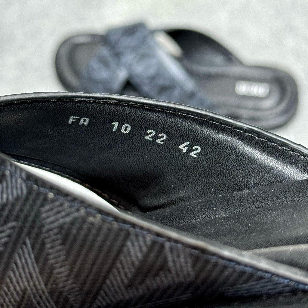 CD SANDALS