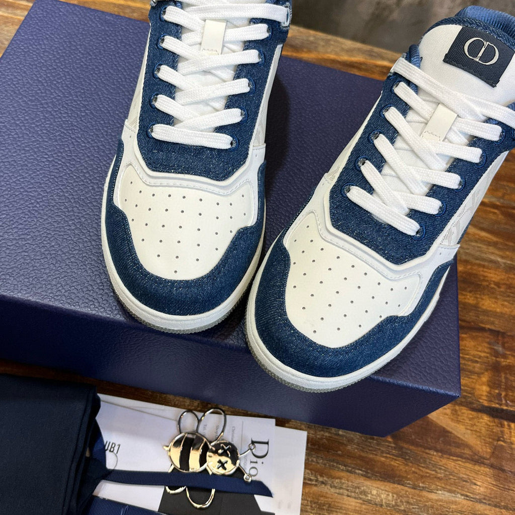 DIO Sneakers