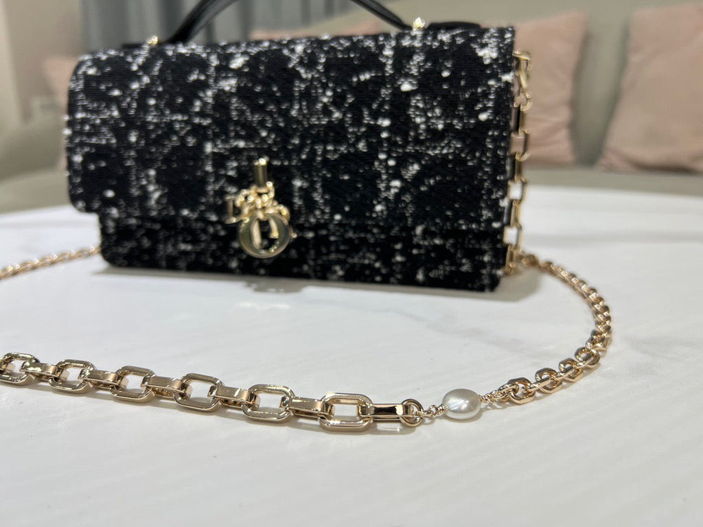 DIO Lady Top Handle Pouch (21cm)