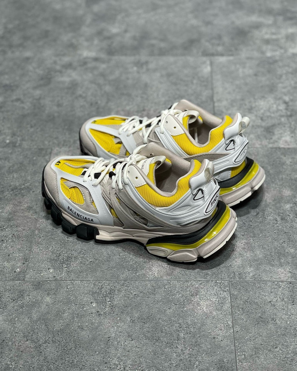 BLCG Sneakers