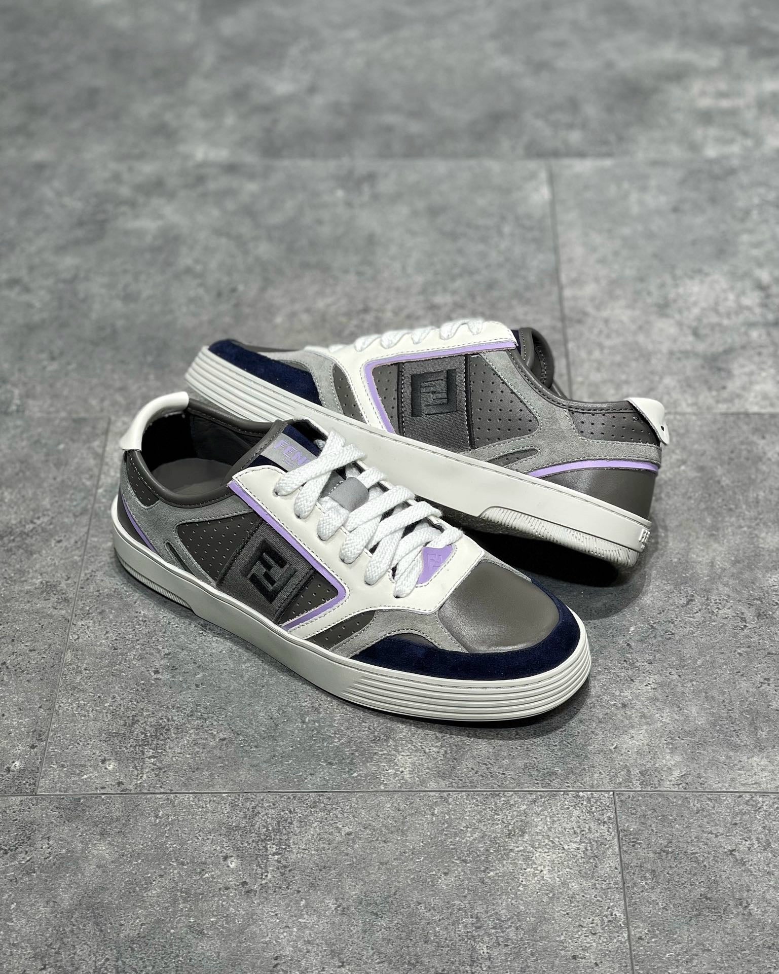 FEN Sneakers
