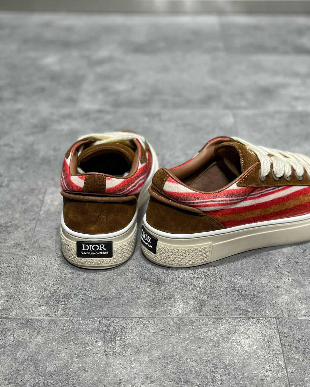 DIO Sneakers
