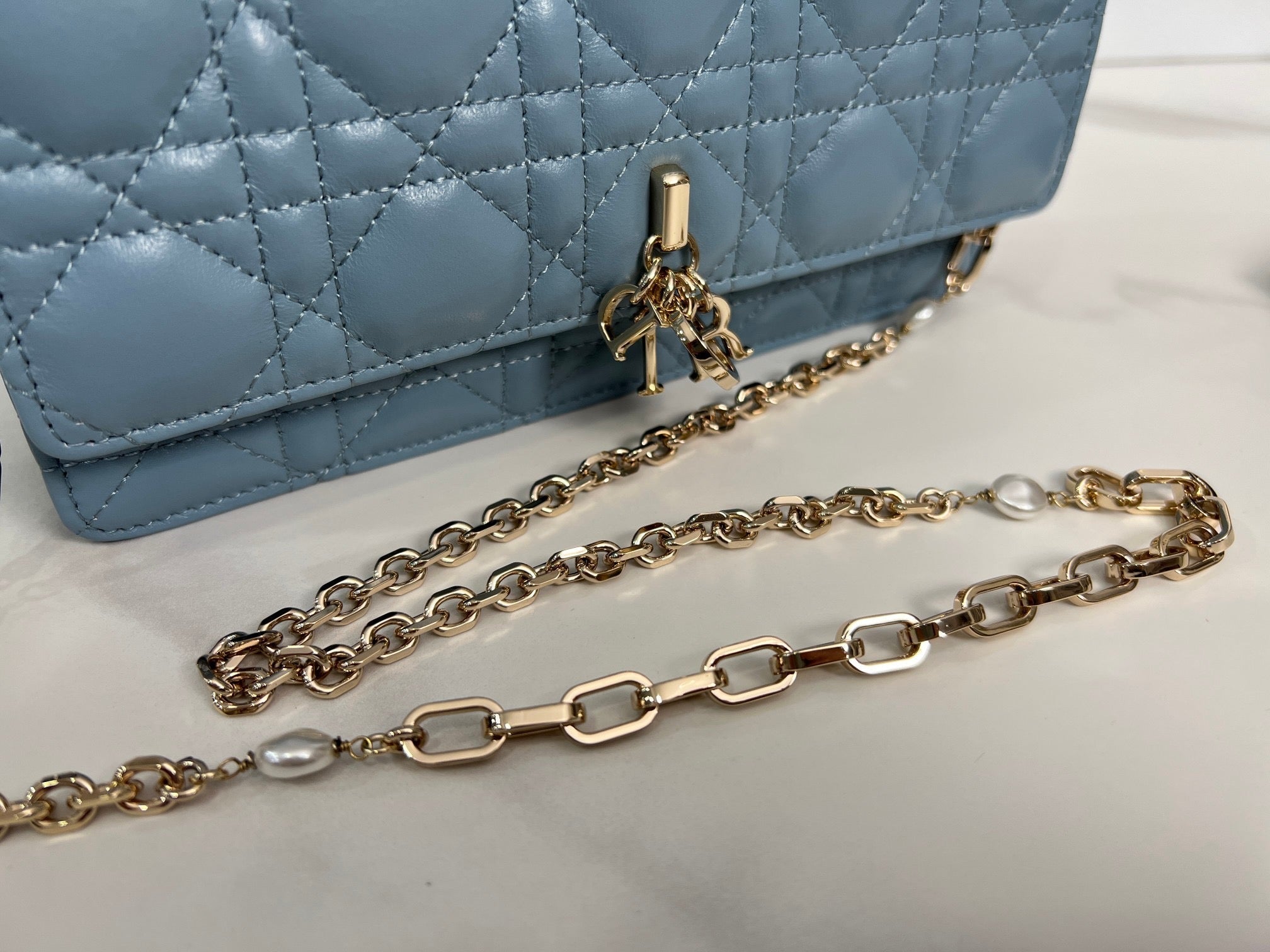 DIO Miss DIO Handbag (21cm)