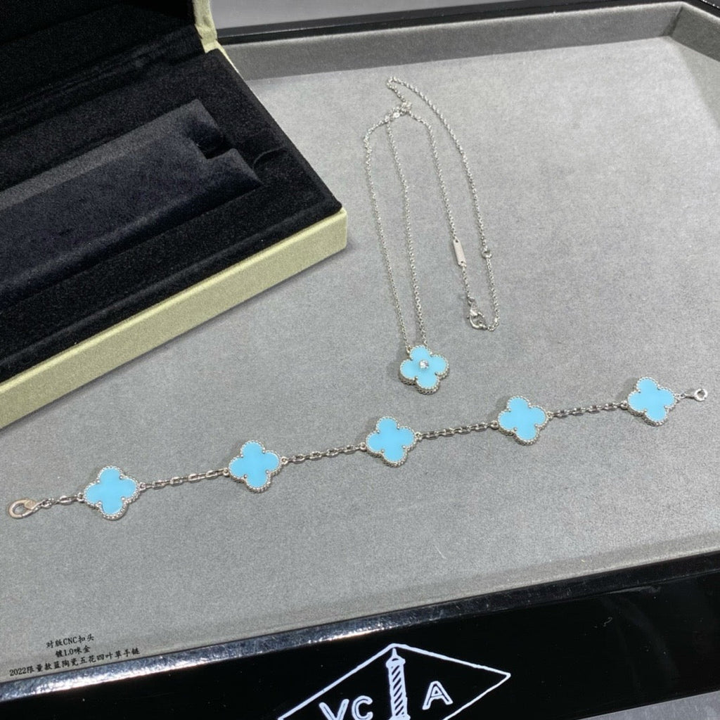 VCA Bracelet