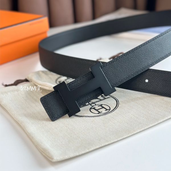 HERM Constance Reversible Belt 32MM in Epsom Leather with Black Buckle