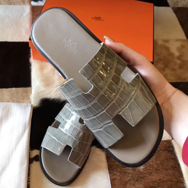 HERM Izmir Sandals In Grey Shiny Niloticus Crocodile
