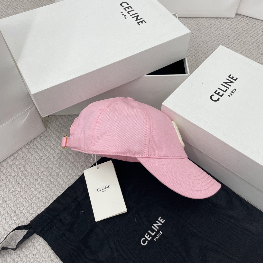 Caps