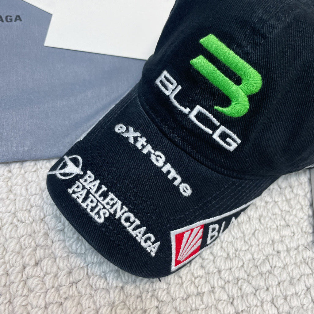 Caps