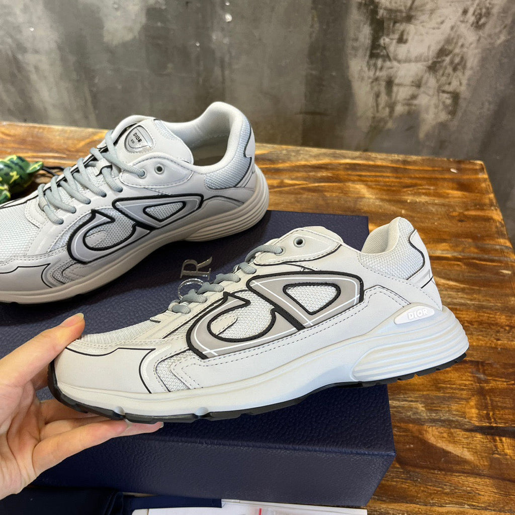 DIO Sneakers