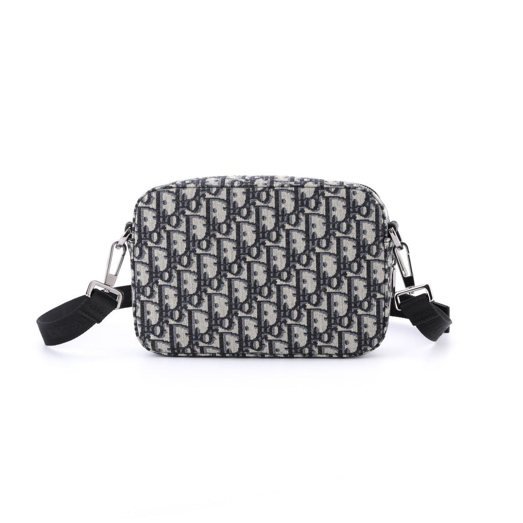DIO Safari Oblique bags