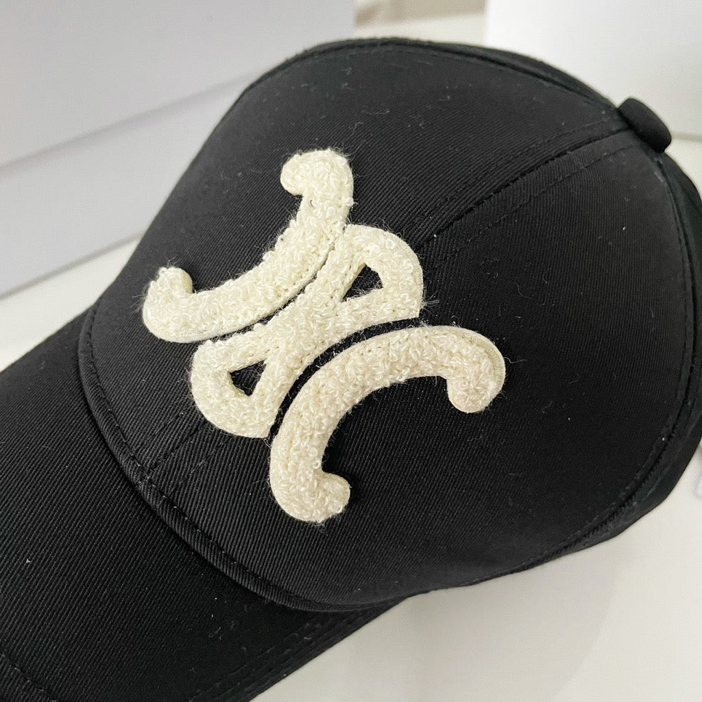 Caps