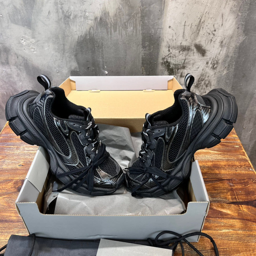 BLCG Sneakers
