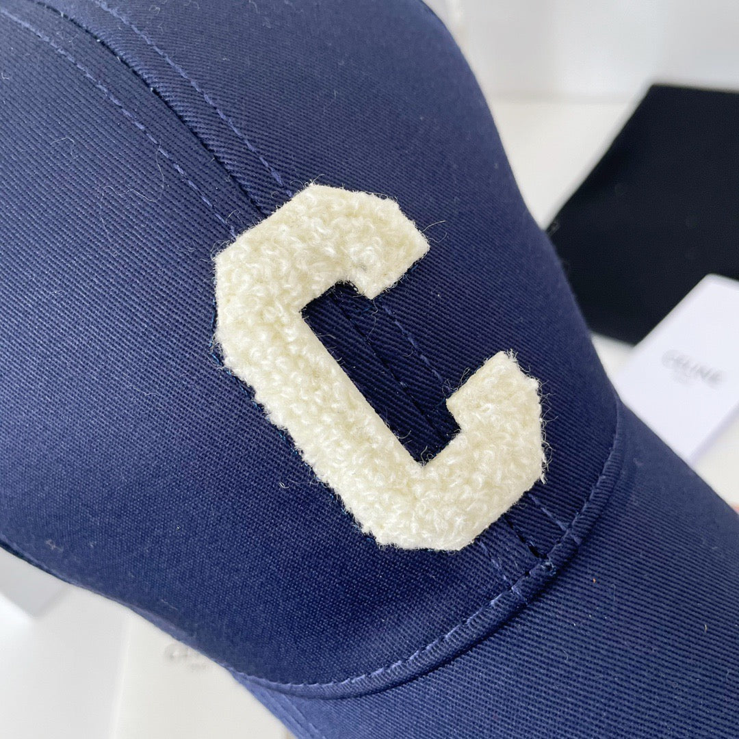 Caps