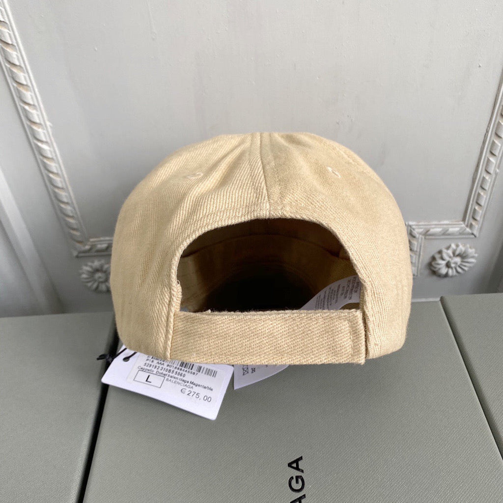 Caps