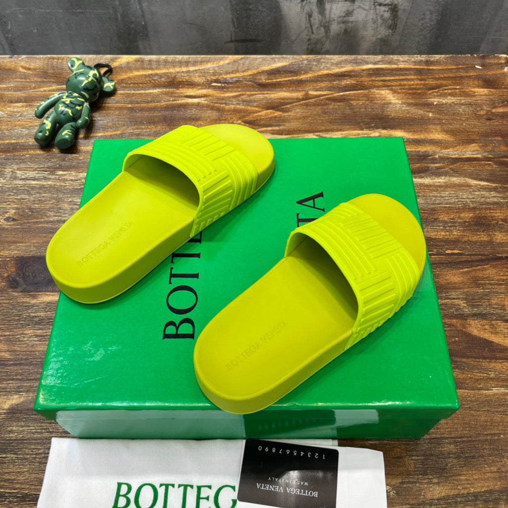 BV Sandals