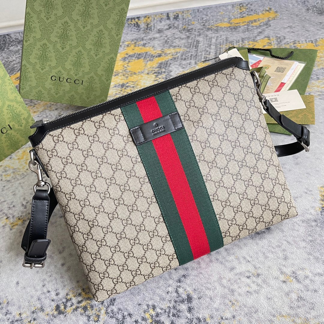 GUC Messenger Bag