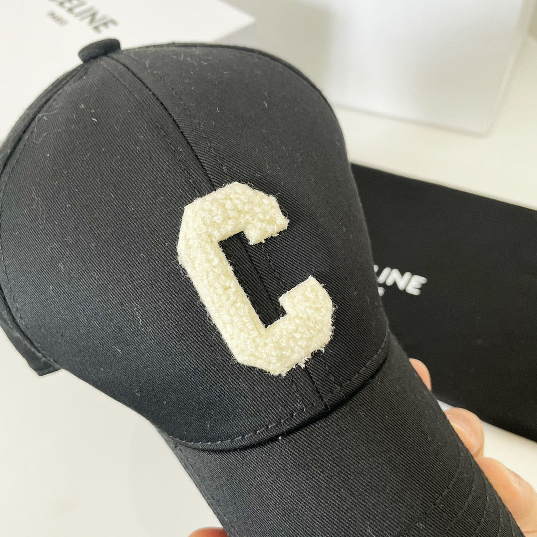 Caps