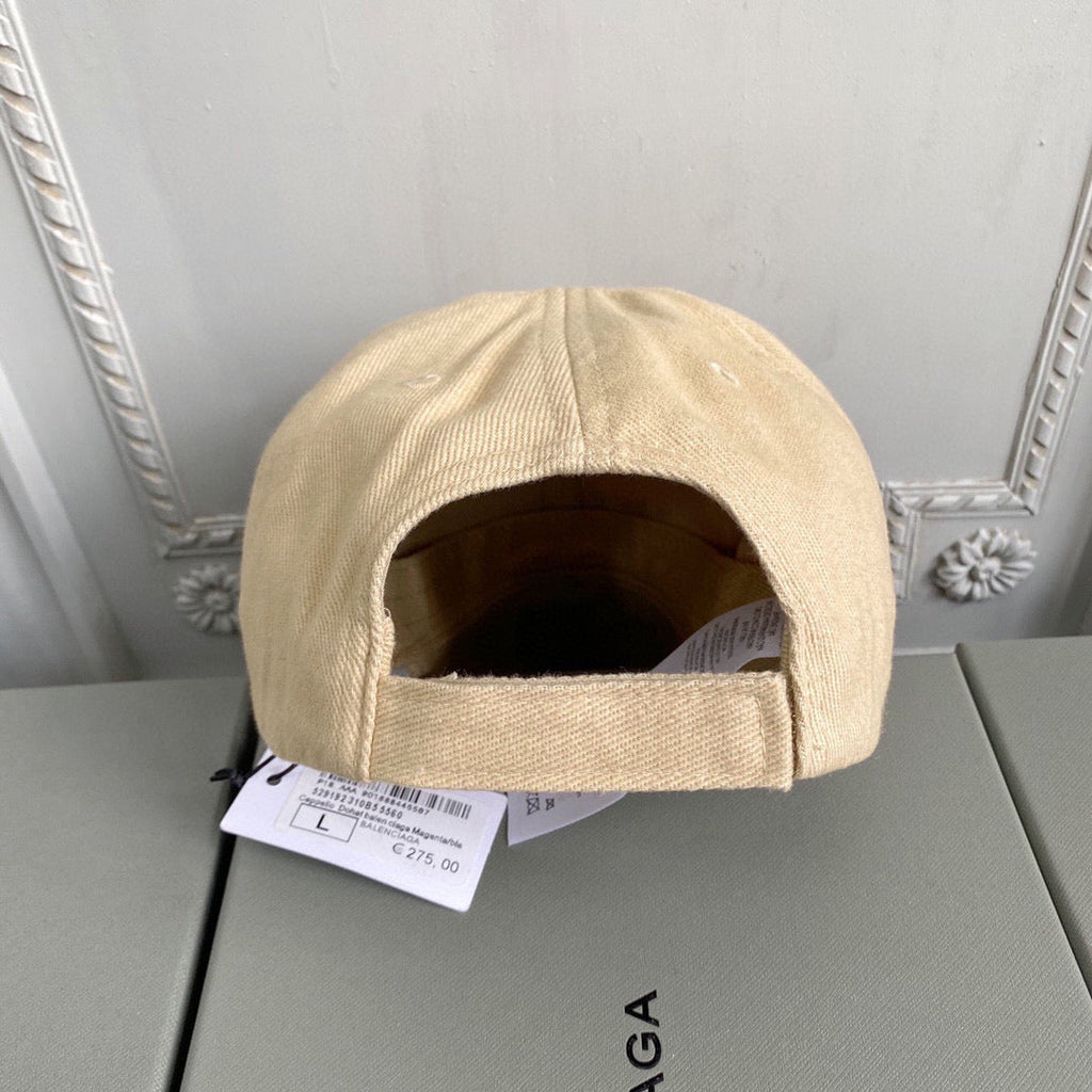 Caps