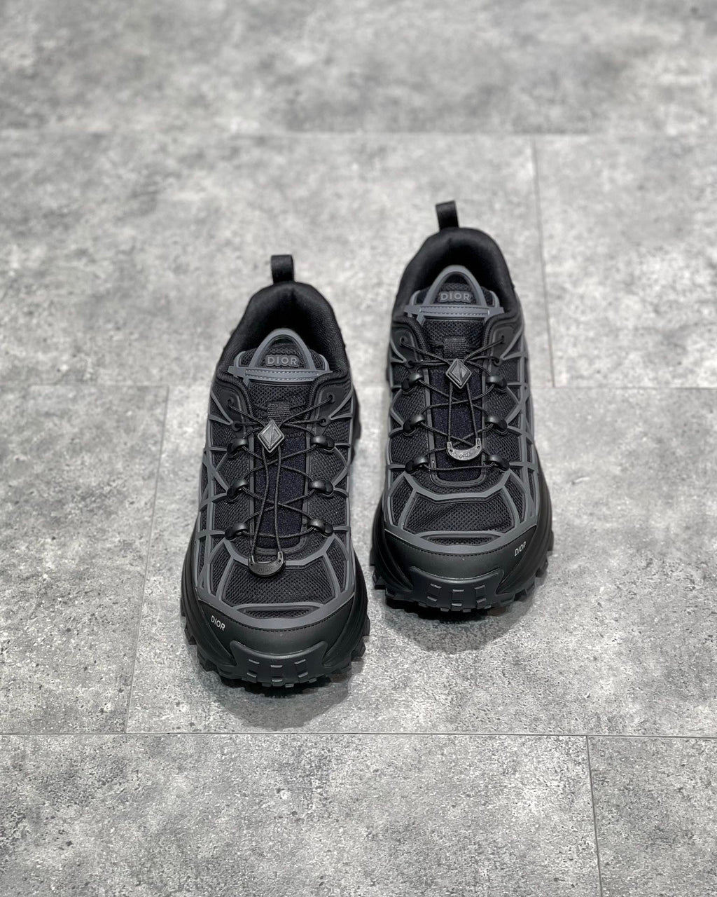 DIO Sneakers