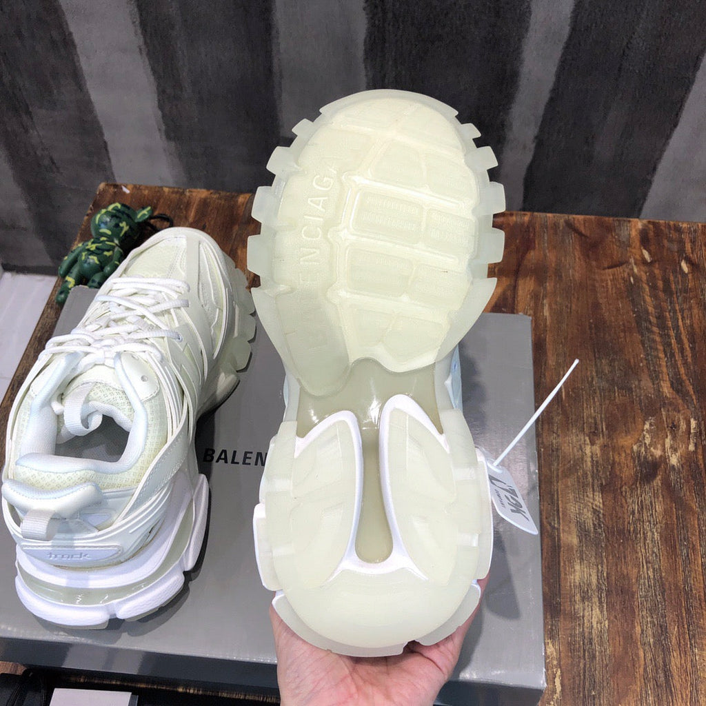 BLCG Sneakers