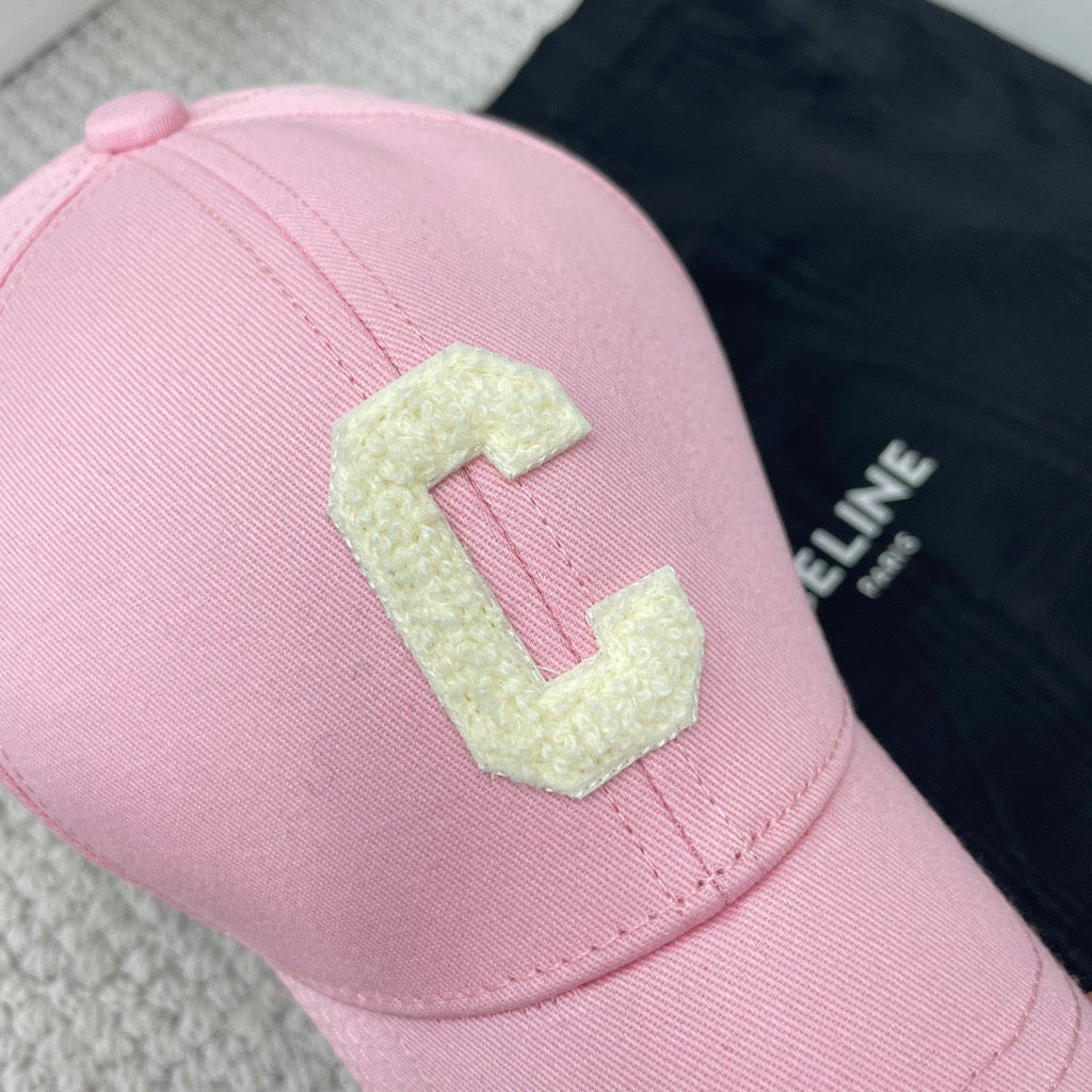 Caps