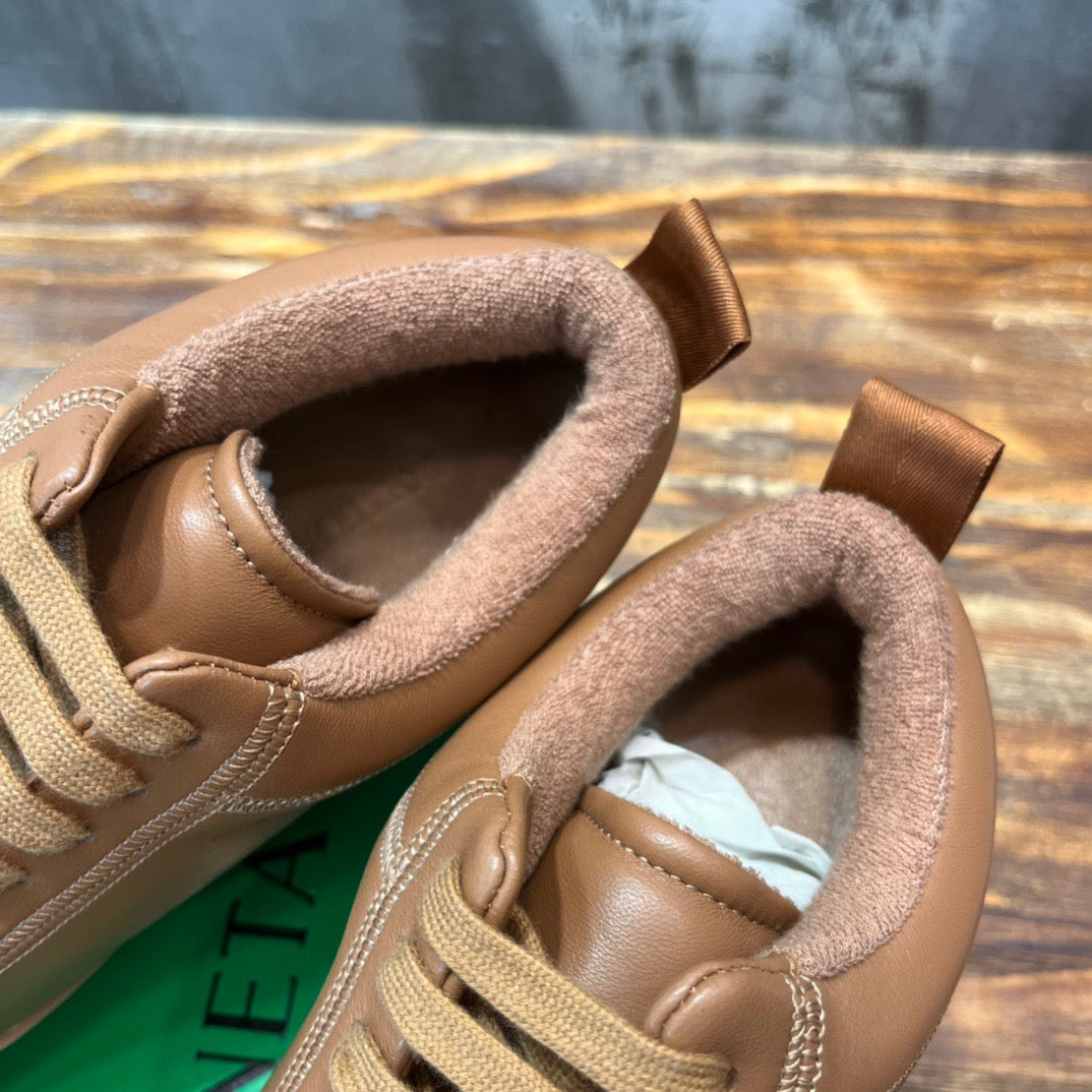 BV Sneakers