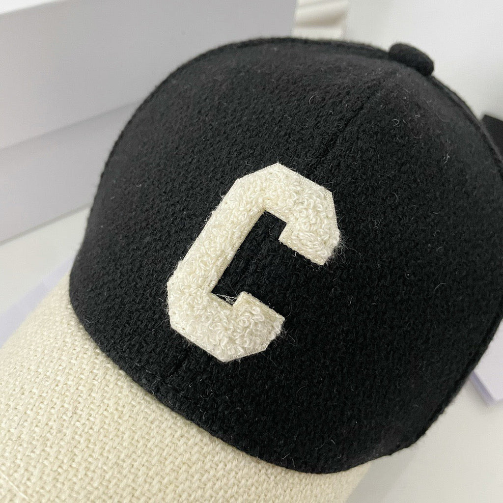 Caps