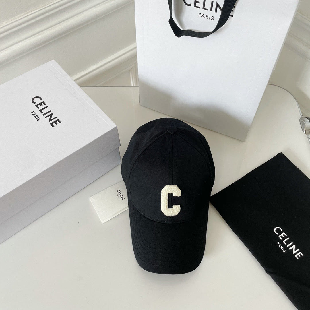 Caps