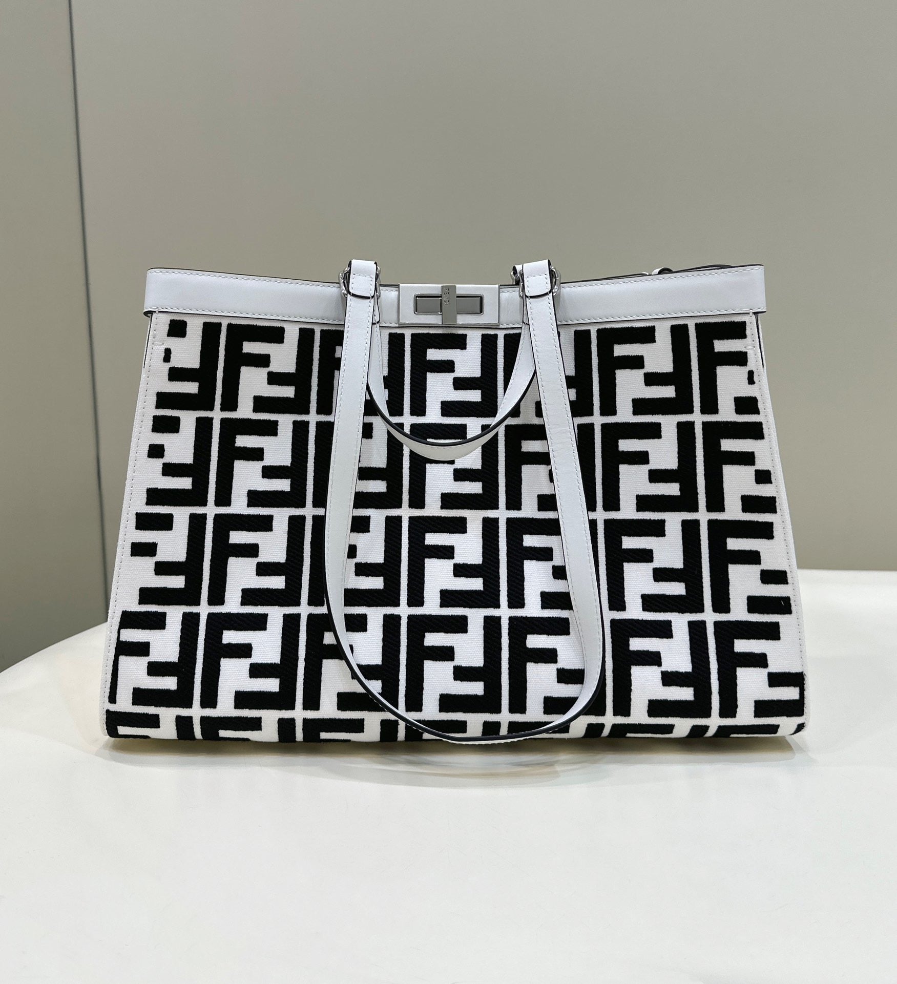 FEN Tote