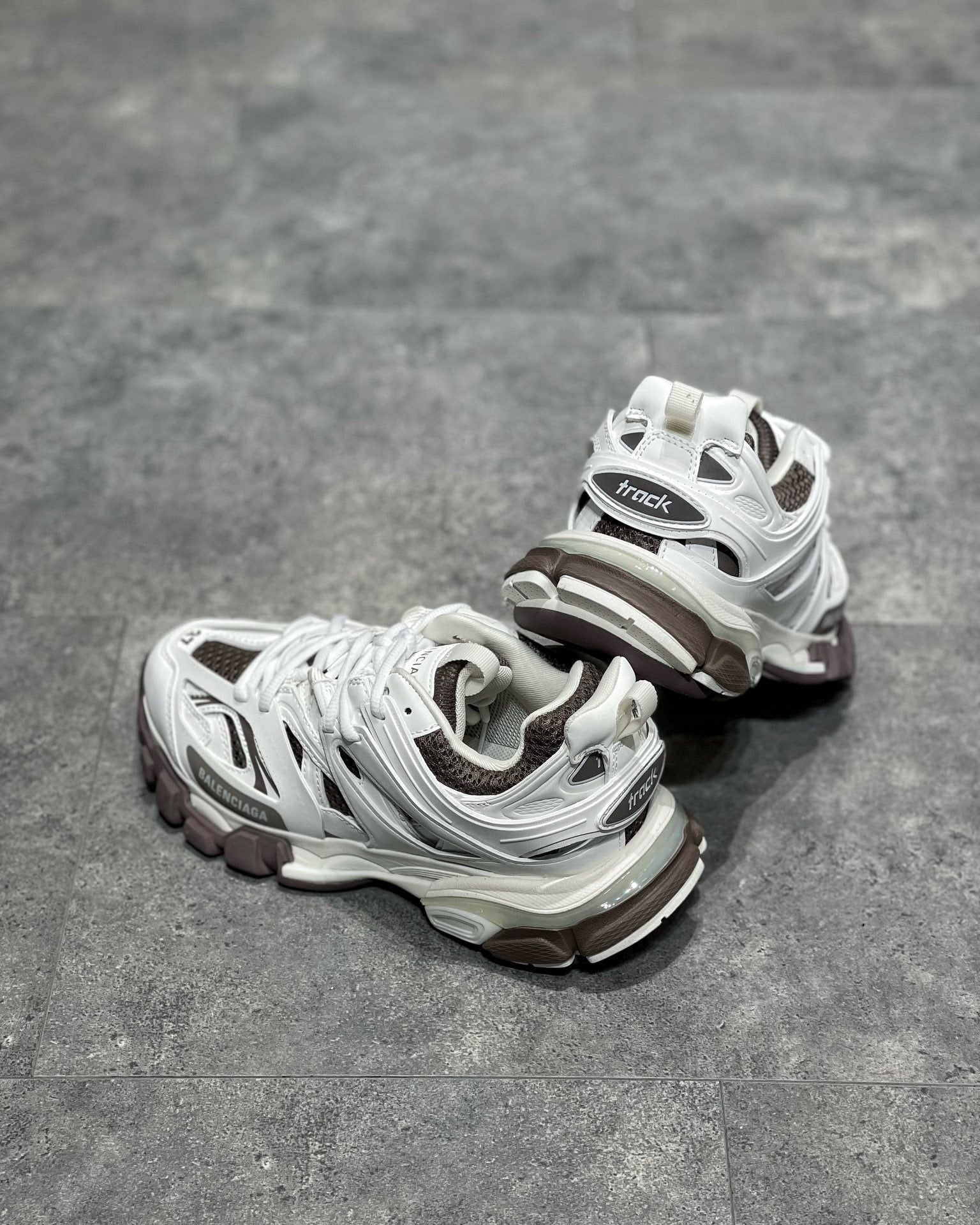 BLCG Sneakers