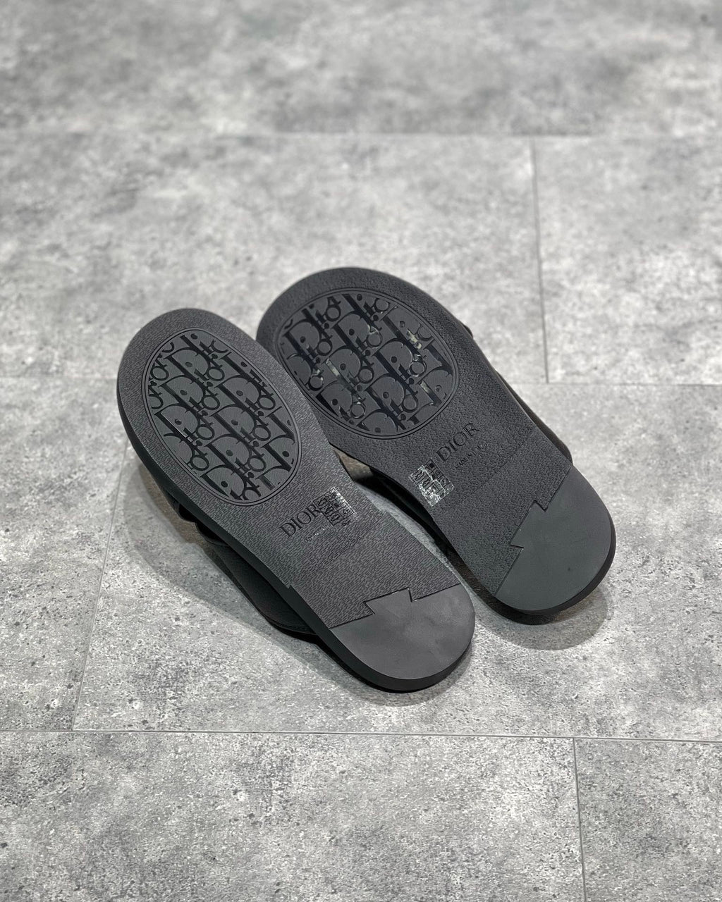 DIO Sandal