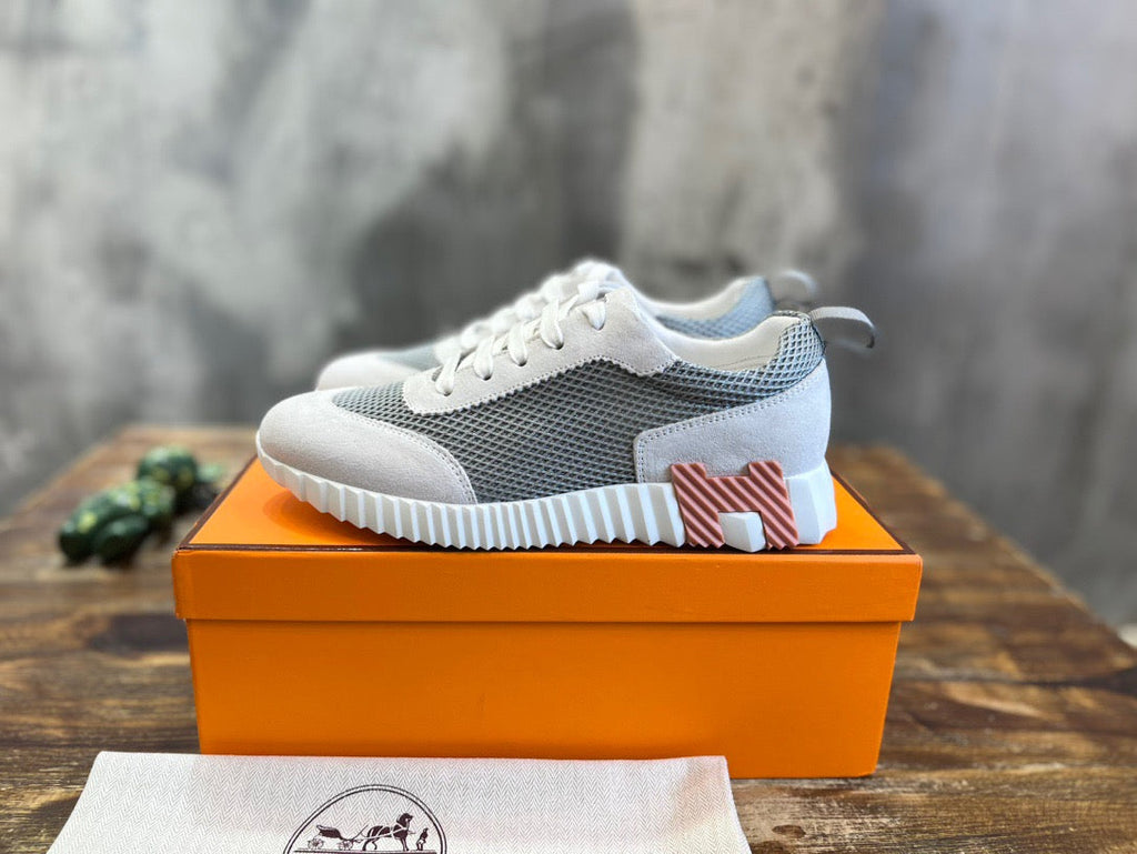 HERM Sneakers