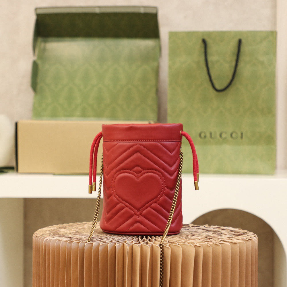 GUC Marmont Bucket