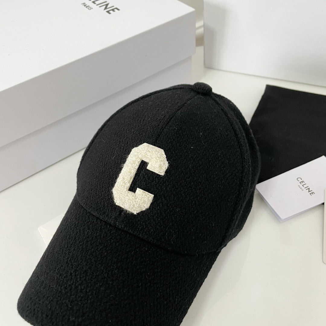 Caps