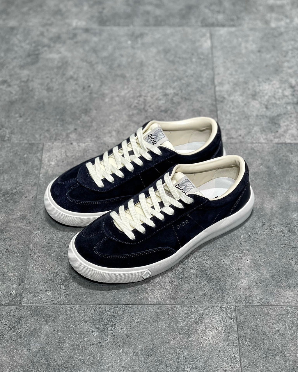 DIO Sneakers